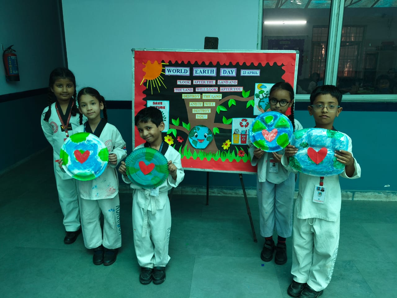 Class I students celebrating Earth Day